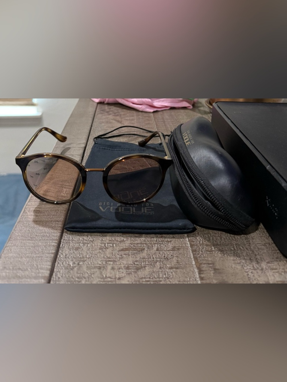 Black Sunglasses Case & Pouch Set